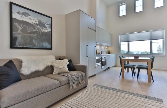 Loft at The Crescent Sleeps 4 to 6