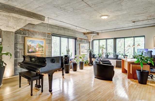 Loft de Luxe Pour Moyen Terme