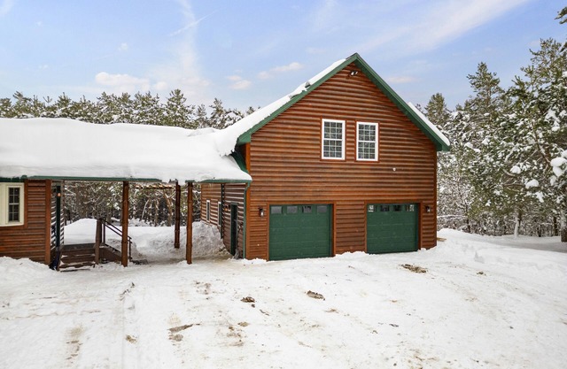 Loft In the Pines, On Snowmobile Trail