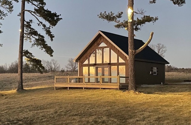 Loft in The Pines pet Friendly