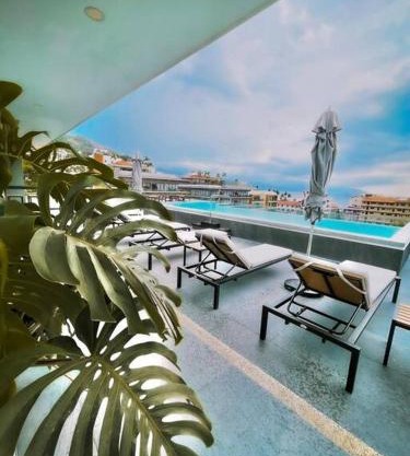 Loft nuevo en Zona Romántica 203