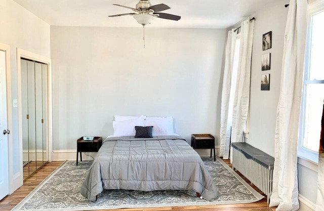 Loft unit in Kiel close to Road America/Elkhart Lake