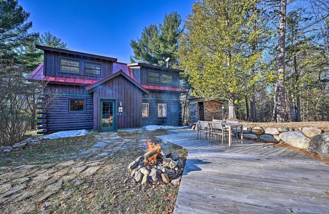 NEU! Grand Log Cabin w / Whirlpool, 4 Mi bis Whiteface
