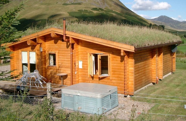 Log Cabin mit Hot Tub & Sauna für 4/5 | Im Cairngorm Nationalpark | Great Views