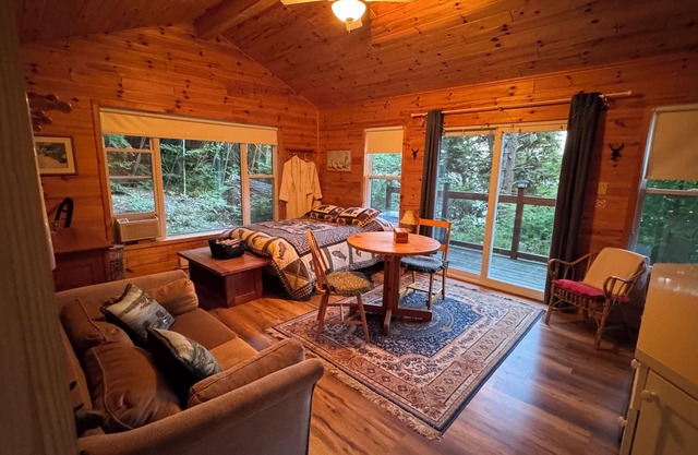 Luxus-Block Retreat - Parry Sound, Ontario