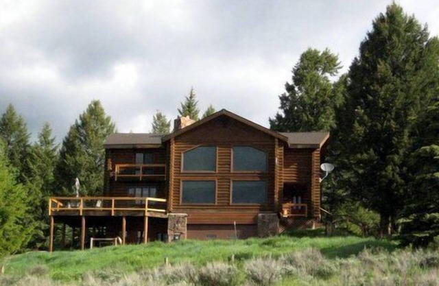 Blockhaus mit grandioser Aussicht in der Nähe der Parks Grand Teton und Yellowstone