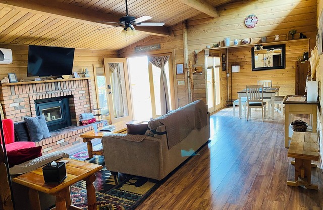 Log House Surrounded By Trees But Close To Prescott and Prescott Valley
