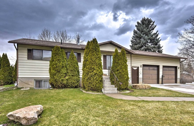 Logan House w / Yard - in der Nähe von Sehenswürdigkeiten im Freien!