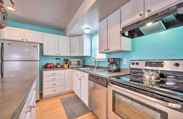 Logan Mountain Home 3 bed 2 bath