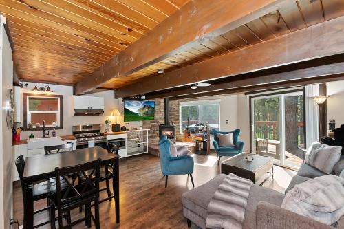 Logger's Lodge W Spa