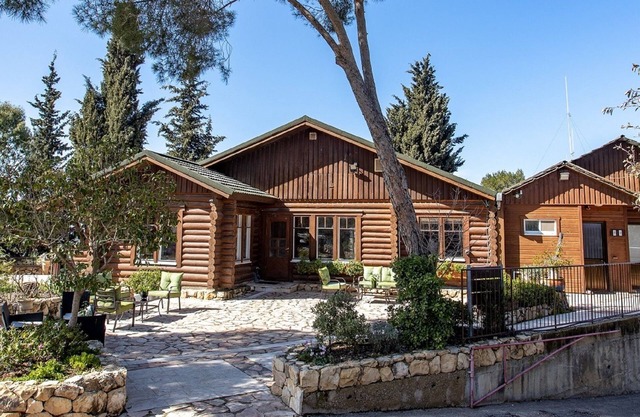 Logos hotel in Yad Hashmona