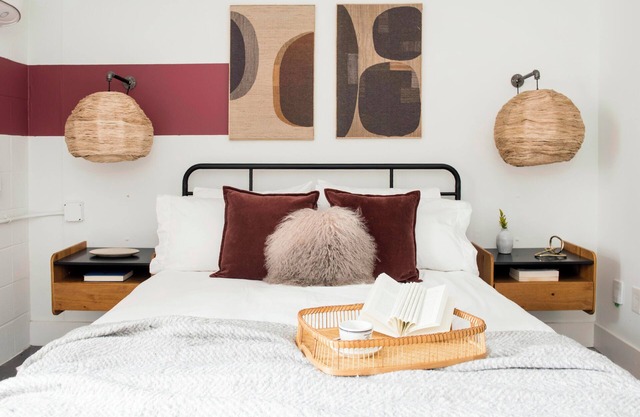 LOLA > Walkable. Downtown. Rooftop