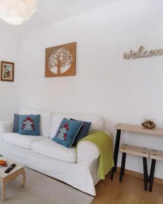 Lomba House, Almoçageme