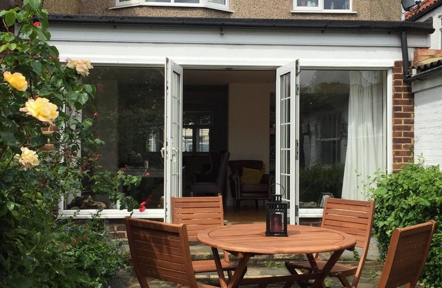 London geräumiges, helles Haus mit einfachem Zugang zu London