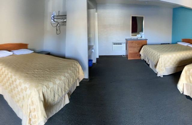 Lone Pine Budget Inn