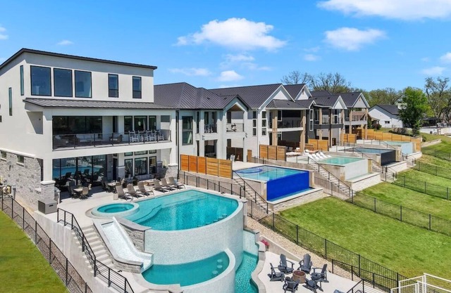 Lone Star Landing | Concierge Services