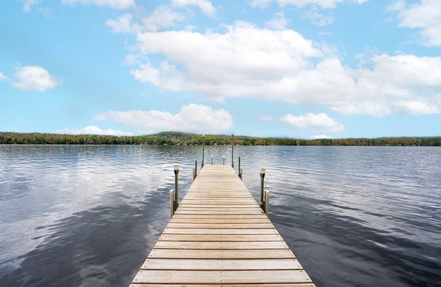 Long Lake Happiness--Private Dock/Kayaks/Waterfront