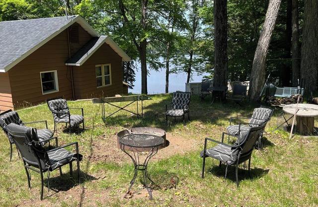 Long Lake Rustic Nature Lover Retreat