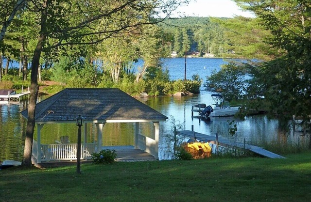 Long Lake Waterfront, Dock Space, Tennis Court
