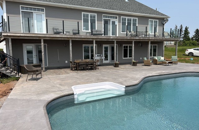 LONG RIVER ESTATE