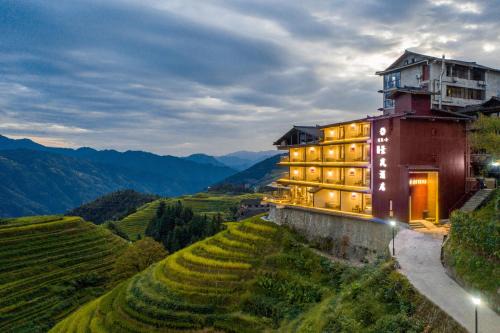 Longji Vista Retreat-Panoramic View of Terrace, Sunrise ,Heated Pool & Affordable Luxury