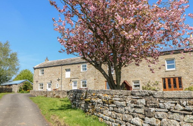 Lonin Cottage