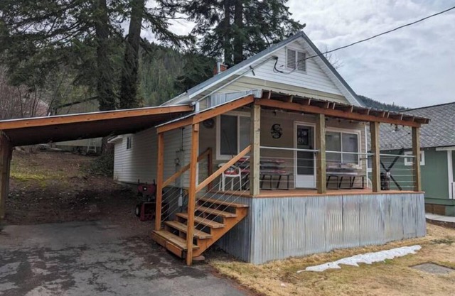 Lookout Ski Shack w/ Hot Tub