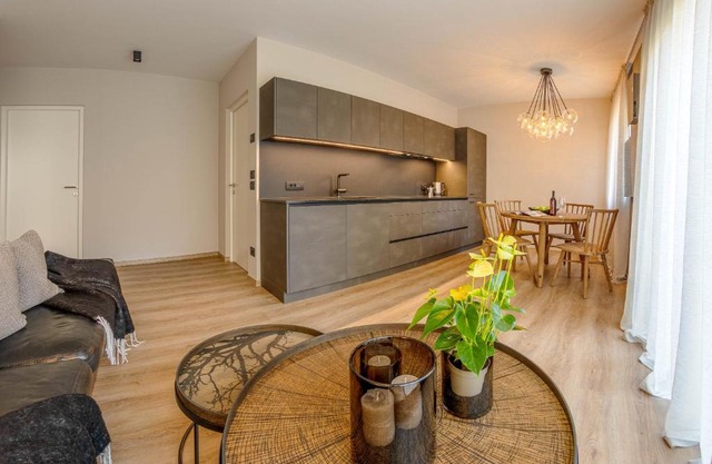 Lores Loft