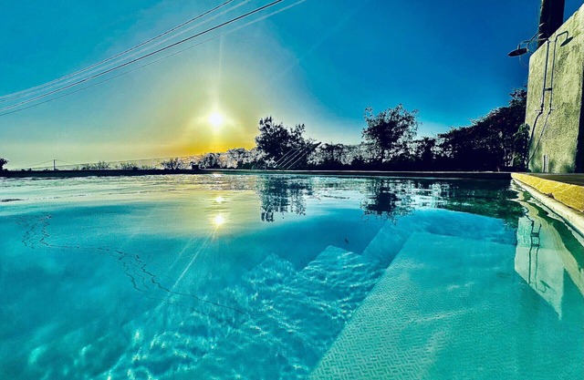 Loris villa with pool