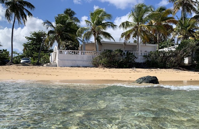 Los Cocos, a private beachfront house, in Vieques