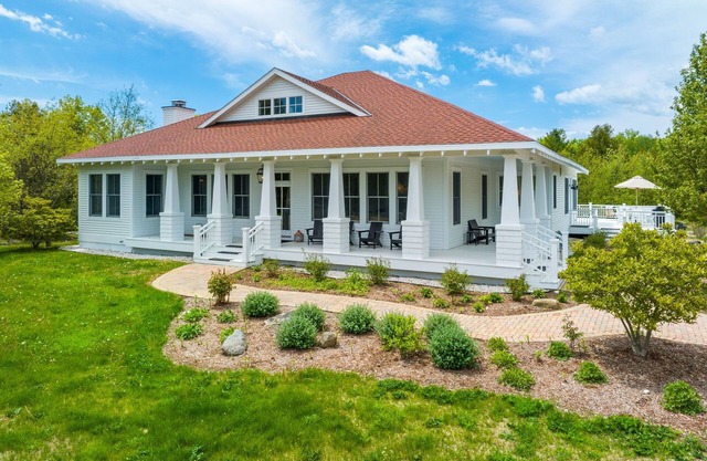 Lost Lane-Secluded Luxury Retreat w/ Hot Tub in Ellison Bay
