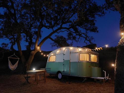 Lost Paradise - Cosy Wagon