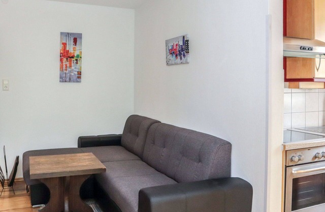 Schöne Wohnung für 6 Gäste mit W-LAN, TV, Terrasse, Haustiere erlaubt und Parkplatz