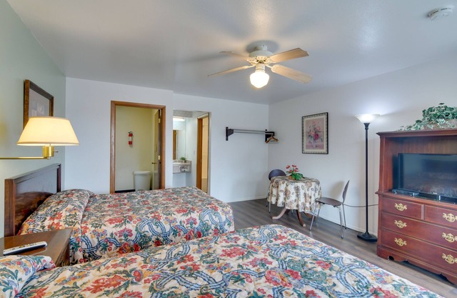 Loveland Vacation Rental: Pets Welcome