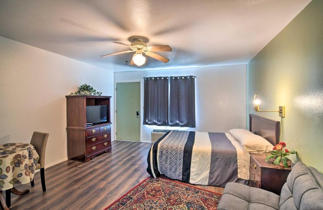 Loveland Vacation Rental Pets Welcome