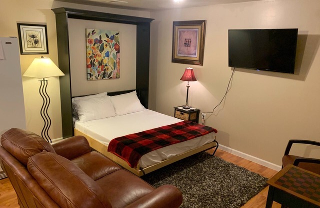 Lovelock Pet-Friendly Studio Next to I-80