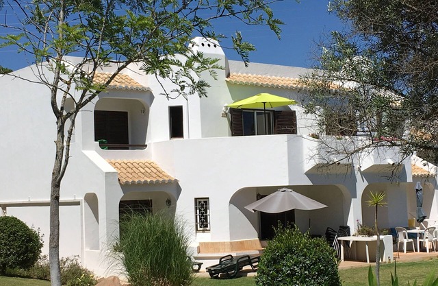 Schöne 2-Bett-Wohnung mit Südbalkon Familienfreundlich Clube Albufeira