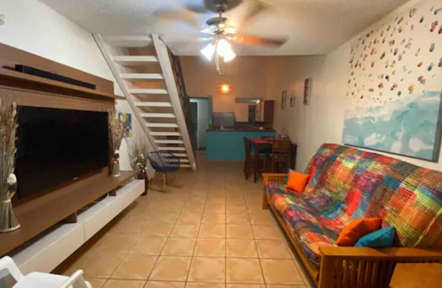 Lovely 2-bedroom condo with private access, pool, WiFi walking distance to beach