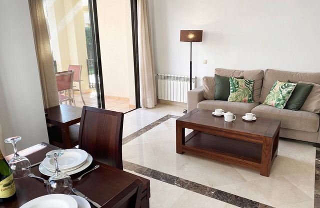 Lovely 2 Bedroom Townhouse, Roda Golf