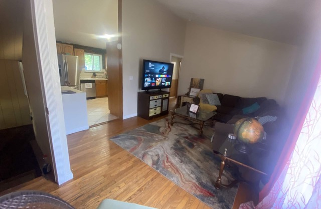 Lovely 2 bedroom vacation apartment
