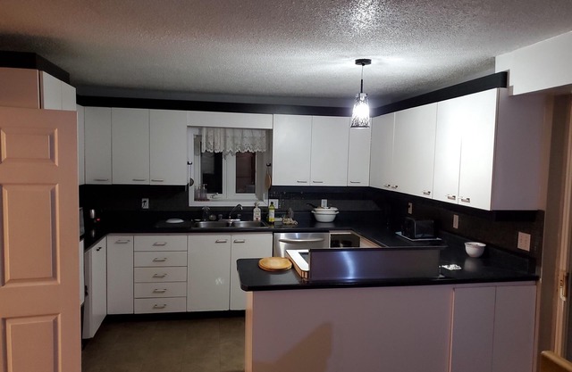 Lovely 2 bedrooms with 1 sofa bed and a free parking