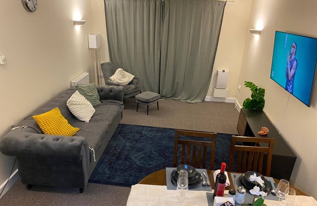 Lovely 2bedroom apartment with free wifi