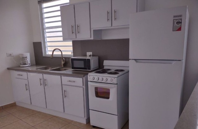 Lovely 3-bedroom apt #3