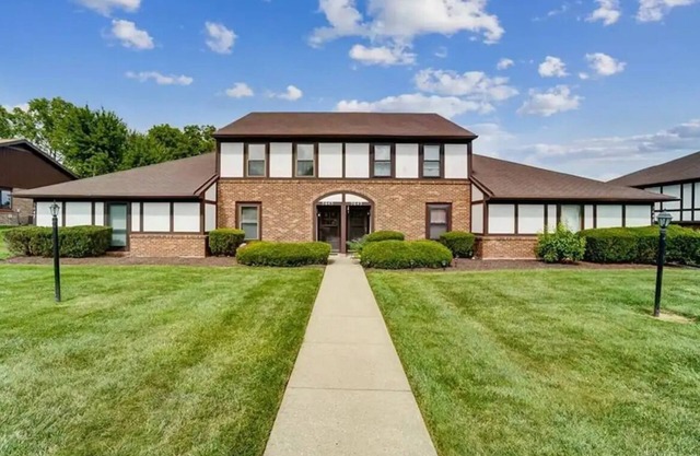 Lovely 3 Bedroom Condo in Centerville!