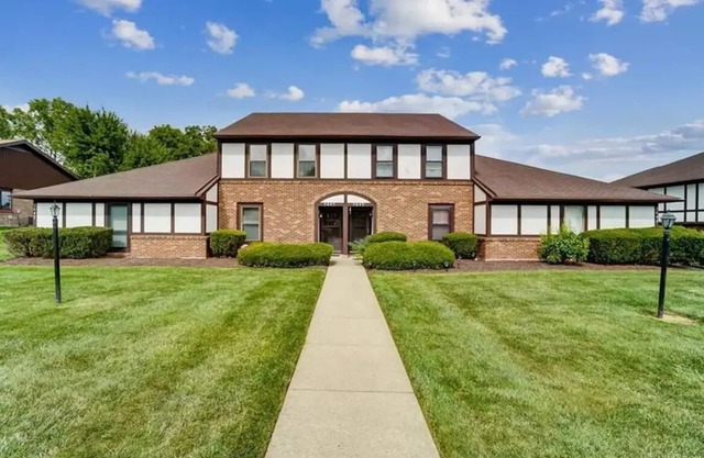 Lovely 3 Bedroom Condo in Centerville!