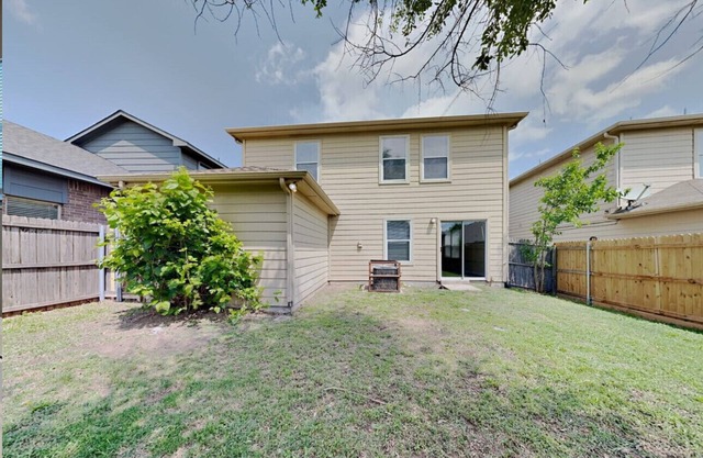 Lovely 3-bedroom house in Lehigh Acres