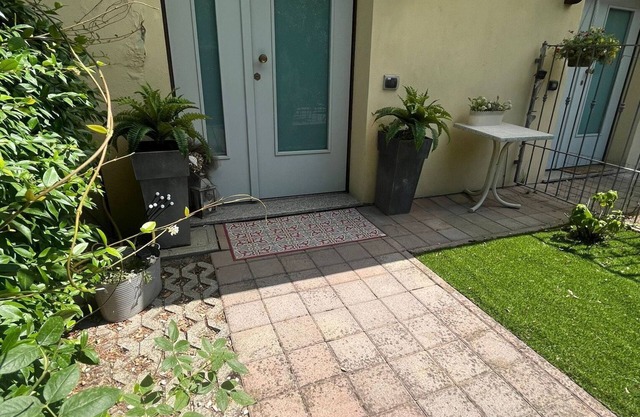 Herrliche Wohnung für 4 Personen mit W-LAN, Klimaanlage, TV und Parkplatz, bei Rimini