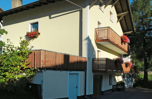 Herrliche Wohnung für 4 Gäste mit W-LAN, TV, Terrasse und Parkplatz