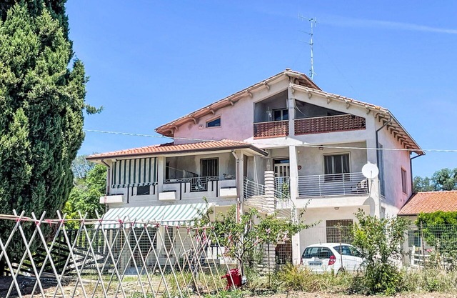 Herrliche Wohnung für 6 Personen mit Klimaanlage, TV, Innenhof, Panoramablick und Parkplatz