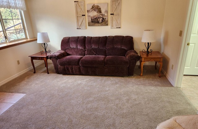 Lovely apartment centrally located between Prescott & Prescott Valley